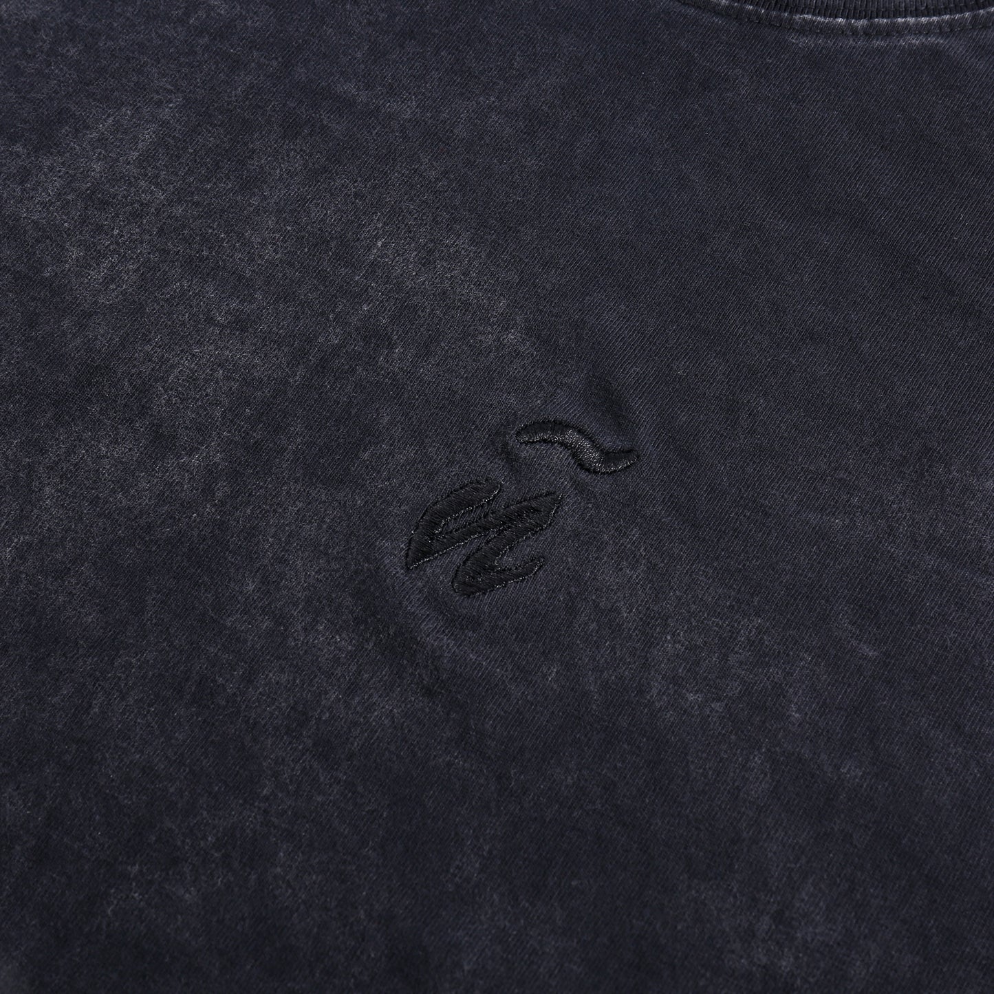 Sweatshirt Regular - Black "ñ"